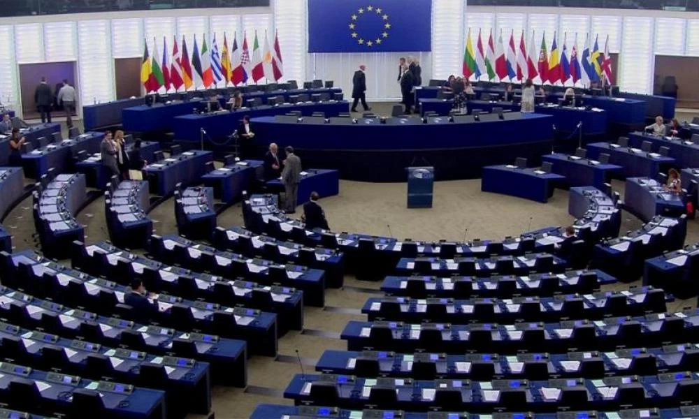 Έλληνες Ευρωβουλευτές δεν πιστεύουν ότι οι Γκρίζοι Λύκοι είναι εγκληματίες